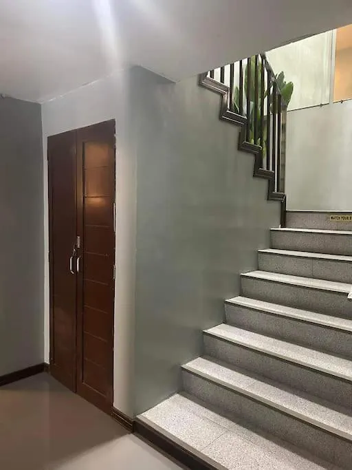 Apartamento Vincent Resort Room 204 With Netflix Pool Housekeeping! Ángeles Filipinas
