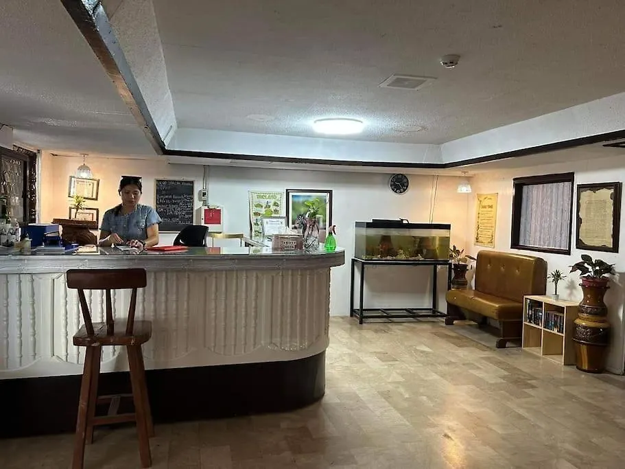 Apartamento Vincent Resort Room 204 With Netflix Pool Housekeeping! Ángeles Filipinas